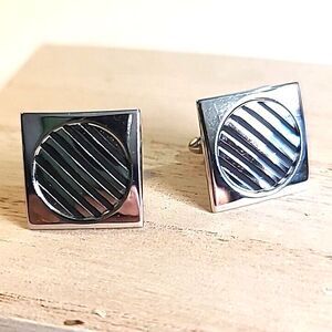 Vintage 70s Swank Cufflinks Silver Square with Silver and Black Circle